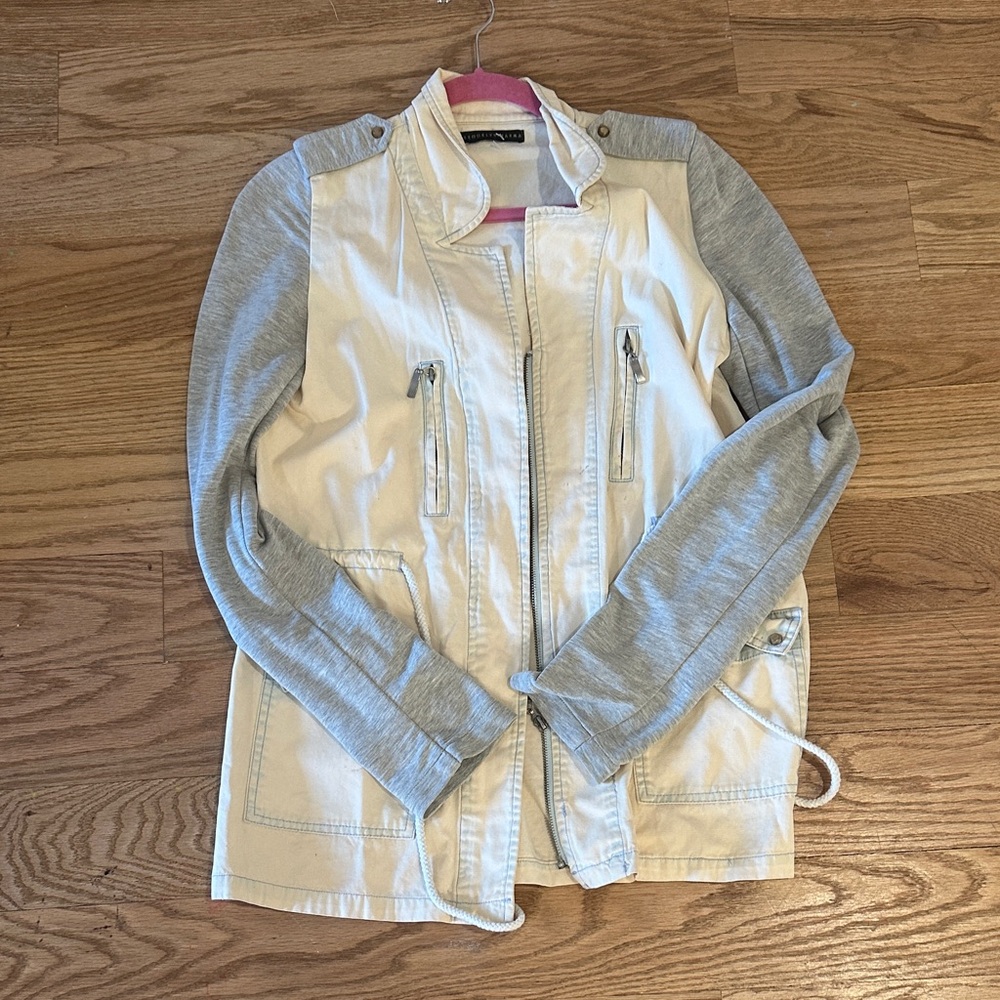 White and Gray Jacket with Zipper Details